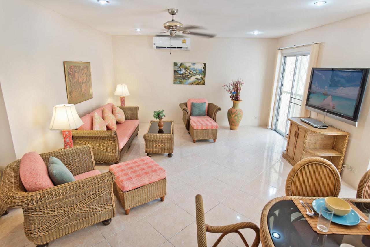 Butterfly Garden Boutique Residences Large Luxury Apts And Villas A Lifetsyle Destination By Neang, Everything You Need All Right Here 1-3 Bedrooms 110 To 190 Sq Mtrs, 2 Full Bathrooms, Rain Shower, Spa Bath, Bbq, Free Wifi, Staff 24-7, Close To Beac Pattaya Eksteriør billede