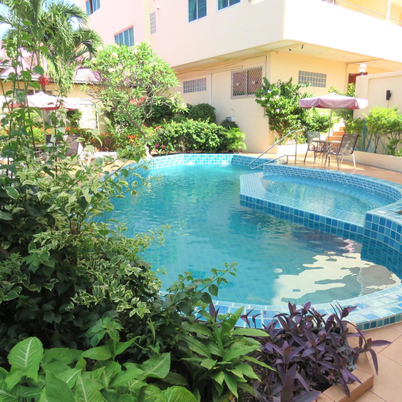 Butterfly Garden Boutique Residences Large Luxury Apts And Villas A Lifetsyle Destination By Neang, Everything You Need All Right Here 1-3 Bedrooms 110 To 190 Sq Mtrs, 2 Full Bathrooms, Rain Shower, Spa Bath, Bbq, Free Wifi, Staff 24-7, Close To Beac Pattaya Eksteriør billede